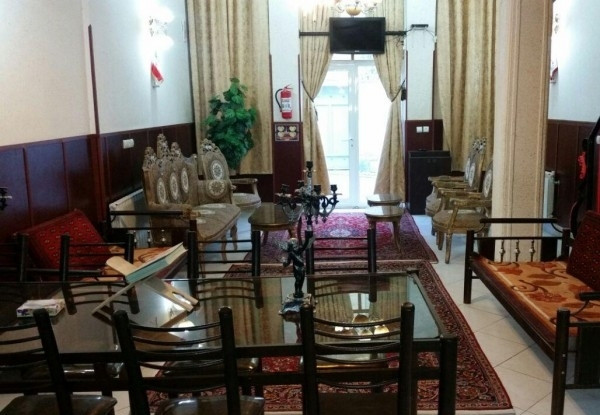 هتل آپارتمان هخامنشیان پارتاک