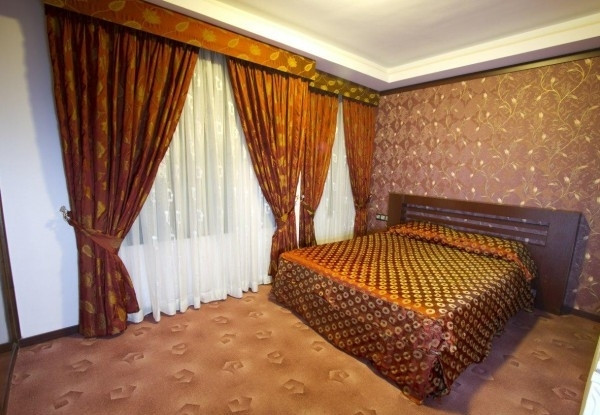 هتل آپارتمان رواق